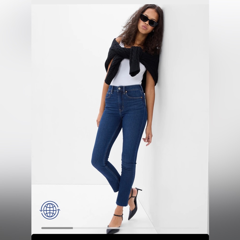 NWT Gap high rise cigarette jeans dark indigo
